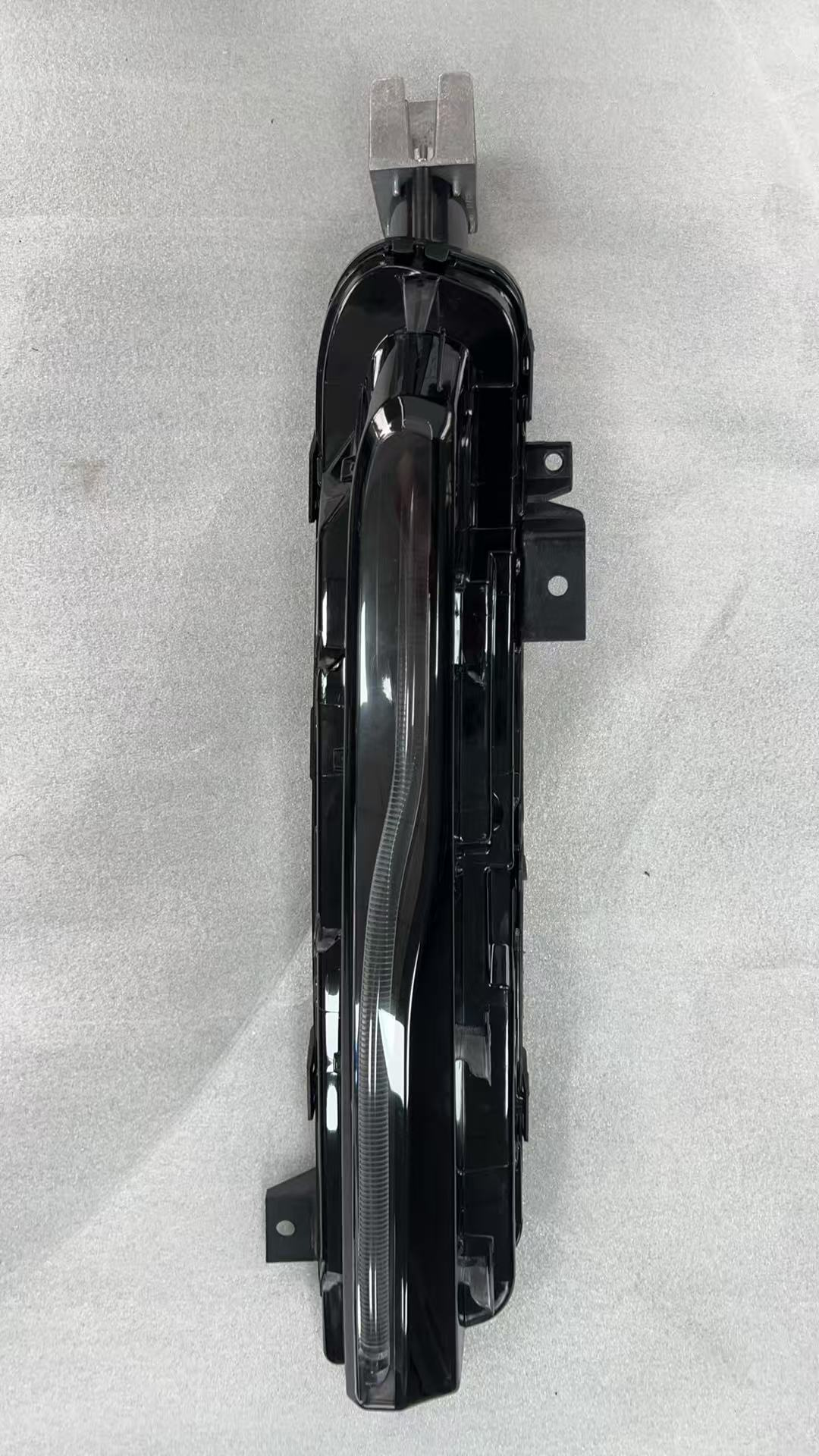 Volvo V40 2013–2019 – Antiniebla (derecho) – Ref. 31395920