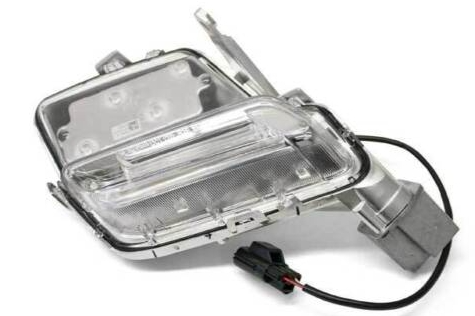 Volvo XC60 2014–2017 – (derecho) antiniebla – Ref. 31420394 - Imagen 2