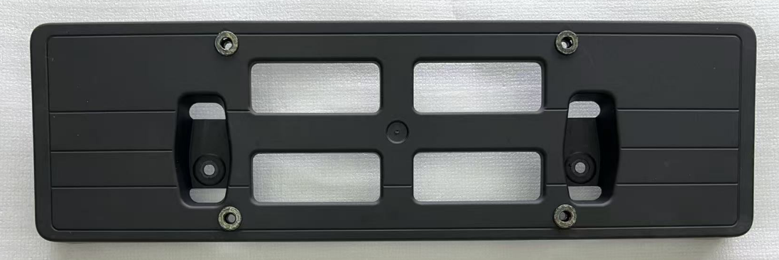 Volvo XC90 26 – Soporte de matrícula – Ref. 32345989
