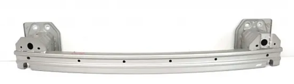 Volvo XC40/EX40/C40 2018–2025 – Soporte del paragolpes trasero (refuerzo metálico) – Ref. 32385134